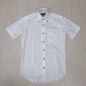 X348 hiromichinakano ヒロミチナカノ メンズ トップス シャツ 半袖 ホワイト 白 綿素材含 シンプル 上品 オフィススタイリッシュルックの画像6