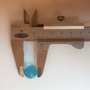 希少 昭和レトロ ウランガラス ビー玉 2個セット 中玉 約1.48mm 気泡 シワ ヘソ ビードロ 個体差あり 装飾 インテリア 光る 発光 おもちゃ の画像3