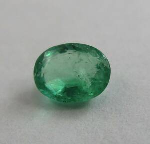 J-242 natural emerald loose gem 0.15ct