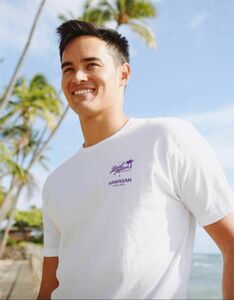 ハワイ限定　日本未発売未入荷　数量限定　ハワイアン航空＆ローカルモーションコラボTシャツ