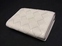 1円 ■美品■ BOTTEGA VENETA ボッテガヴェネタ イントレチャート レザー 三つ折り 財布 ウォレット 小銭入れ オフホワイト系 AW1278_画像2