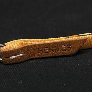 ■新品■未使用■ HERMES エルメス カルメンチータ ブックマーク チャーム しおり キーホルダー レディース オレンジ系 AV1815の画像4