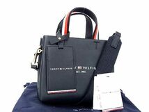 1円 ■新品同様■ TOMMY HILFIGER トミーヒルフィガー レザー パスケース付き 2WAY ハンドバッグ ショルダー ネイビー系 AS5938_画像1