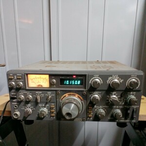 TRIO TS-830V HF TRANSCEIVER