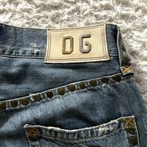 激レア●ドルチェ&ガッバーナ デニム ジーンズ ジーパン Gパン パンツ DOLCE&GABBANA スタッズライン DGロゴ金具 虎 タイガー 刺繍 44 M_画像3