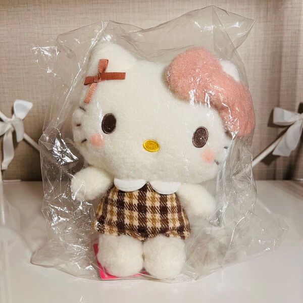 【新品未使用】サンリオ ほわモカチェック ハローキティ ぬいぐるみ S