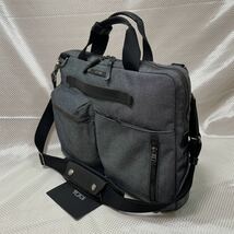 【良品】TUMi DALSTON 2WAYブリーフケース☆トゥミ ビジネスバッグ/ショルダーバッグ☆PC iPad iPhone 収納☆スーツケースへキャリーオン可_画像2