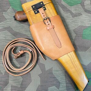 2）薄茶色 ドイツ軍 モーゼルM712用木製ホルスター&スリング(レプリカ) 中国国民党軍　コスプレ　サバゲー　ミリタリー