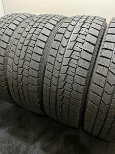 イボ付 215/60R17 DUNLOP/WINTER MAXX WM02 22年製 スタッドレス 4本 ウィンターマックス エスティマ C-HR カローラクロス (3-E716)