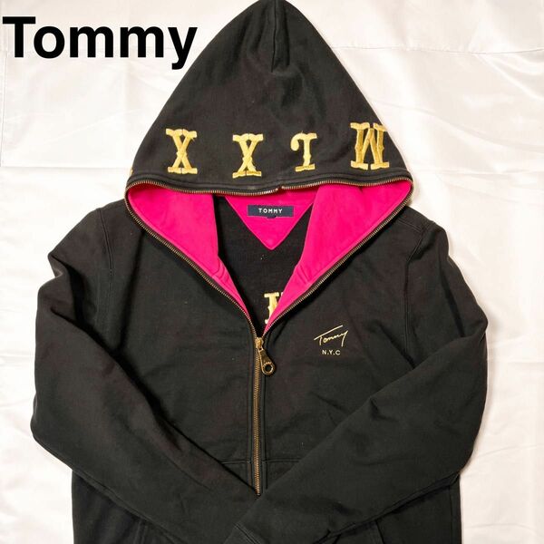 TOMMY　トミー　ジップアップ　パーカー　フーディー　刺繍ロゴ　NYC　トミーヒルフィガー　フルジップ