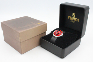 【ト長】FENDI フェンディ 8010G ブースラ FFロゴ 赤文字盤 クオーツ メンズ 腕時計 取扱説明書 箱付き IR450IOE01