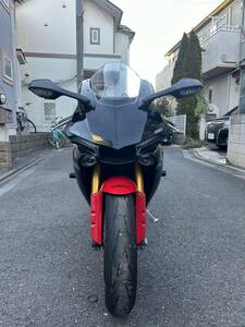 ヤマハ　YZF-R1