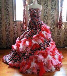 Rouge de BENI ルージュドベニ高級ウエディングドレス9号11号13号M~LLサイズ赤黒カラードレス編み上げ調節可能マーメイドライン
