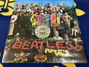 The Beatles* used LP domestic red record [ Beatles ~sa- Jean to* pepper z* long Lee * Hearts * Club * band ]