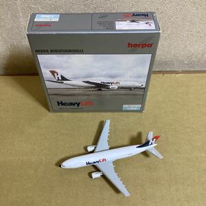 【塗装状態悪い・変色有り】■herpa Wings 1/500 HeavyLift A300 B4F【中古品】■ 