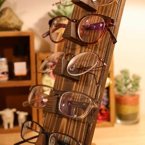 メガネ ラック スタンド 置き ホルダー 木製 アンティーク風 ビンテージ 男前 眼鏡 サングラス 収納 ケース 10jaco