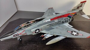 ファントムⅡ F-4B プラモデル完成品 タミヤ製1/48 スクリーミングイーグルス航空団司令機