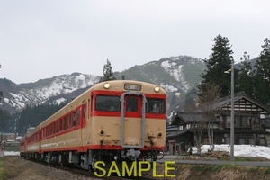 ☆90～00年代鉄道14jpgCD[上越・只見線キハ40-583＋キハ58-1022+キハ28-2371臨時快速(2006年GW期運転)]