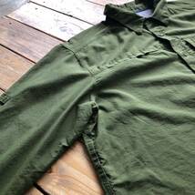 USA古着 MOUNTAIN HARD WEAR マウンテンハードウェア 長袖シャツ メンズ サイズ L アウトドア キャンプ 登山 軽量 速乾 アメリカ仕入 T2325_画像9