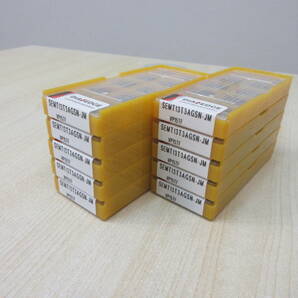 23933 新品 未使用 MITSUBISHI MATERIALS DIAEDGE SEMT13T3AGSN-JM VP15TF チップ 四角形 10個入り 10ケース 加工用品 工業用品 専門道具の画像2