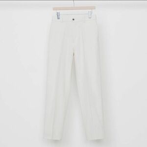 美品　MARKAWARE FLAT FRONT TROUSERS IVORY -マーカウェア　