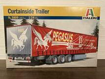 希少！新品未開封　テープ封有り　ITALERI　Curtainside Trailer_画像1