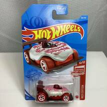 【Target限定レッドエディション】☆ホットウィール☆　ドーナツ ドリフター RED EDITION 　Hot Wheels _画像2