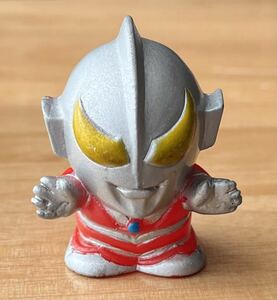 ◇ウルトラマン ニセウルトラマン 指人形 ソフビ フィギュア 中古 SD 偽マン