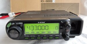 ID-880D　アイコム144/430MHz50W Dスター 広帯域受信機能