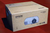 送料無料！お部屋がすぐ3D映画館！フルHD EPSON EH-TW5650！使用時間少！無線LANワイヤレス投射！3D Blu-ray/3Dメガネ/天吊金具他サ-ビス！_画像9