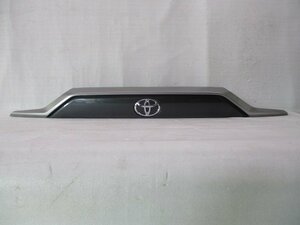 RAV4 MXAA52/MXAA54 リアガーニッシュ シルバー/76801-42240 中古品[H311-RG0414]