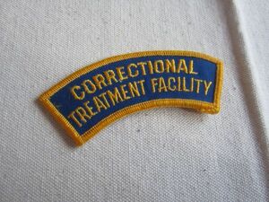 ビンテージ CORRECTIONAL TREATMENT FACILITY 矯正治療施設 ワッペン/パッチ 企業 USA 古着 アメリカ アメカジ カスタム ワークシャツ 255