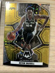 01/10！Panini 2021-22 mosaic Devin VASSELL ベースパラレルカード　NBA 