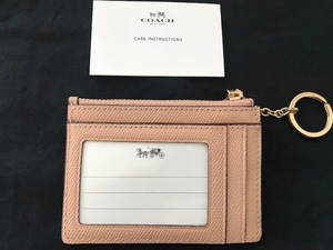 新品★コーチCOACH★パスケース★カードケース★送料無料★ピンクベージュ