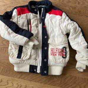 Tommy Hilfiger キッズ　ダウンジャケッ　　アウター　子ども　トミー　サイズ 4 100㎝前後　幼児　上着　コート