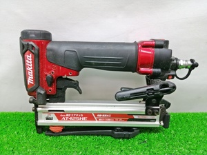 中古品 makita マキタ 4mm 高圧 エア タッカ 赤 AT425HE