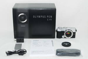 ★新品級583ショット★OLYMPUS オリンパス PEN E-P7 ボディ シルバー 大人気ミラーレス 元箱付き♪