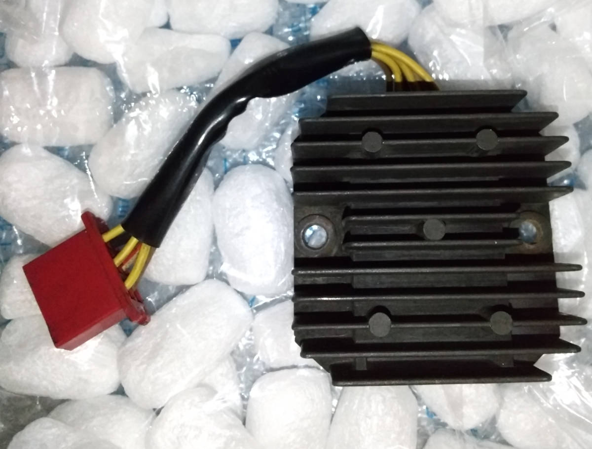 GPZ1100 воздушное охлаждение регулятор б/у оригинальный 