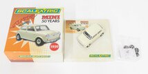 【中古・訳アリ品】SCALEXTRIC スロットカー 1959 MORRIS MINI MINOR C2980A モーリス・ミニマイナー'_画像1