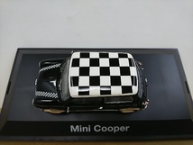 ■ Schucoシュコー製　　限定 1/43 MINI COOPER ”BlacK & White” ブラック×ホワイト ミニクーパー モデルミニカー_画像5