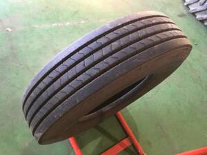 s043-4-1 ☆225/90R17.5 中古1本のみ！ ヨコハマ RY237 残溝10ｍｍ 2022年製♪ スペア用に K35