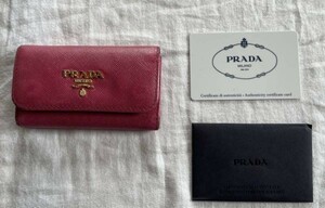 プラダ PRADA 小物 キーケース 6連 　中古品　ギャランティカード