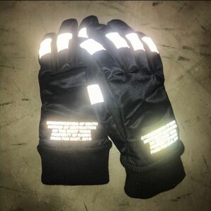 ROUGH AND RUGGED GLOVE