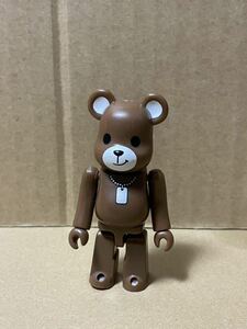 MEDICOMTOY メディコムトイ　BE@RBRICK １００％　山中湖テディベアワールドミュージアム　（ＣＯＯＬ）　現状品