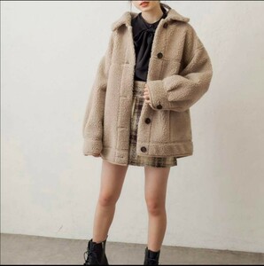 OLIVE des OLIVE reversible mouton short coat outer beige 