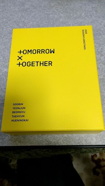 ＴＯＭＯＲＲＯＷ Ｘ ＴＯＧＥＴＨＥＲ ２０２０ ＳＥＡＳＯＮＳ ＧＲＥＥＴＩＮＧＳ （ＵＮＩＶＥＲＳＡＬ ＭＵＳＩＣ ＳＴＯＲＥ