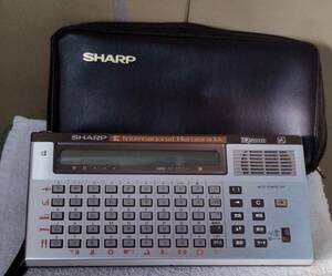 動作未確認　SHARP シャープ IQ5000　IQ-5000 音声電訳機 翻訳機　ポケットコンピュータ ELECTRONIC TRANSLATOR　簡易清掃済み　現状渡し