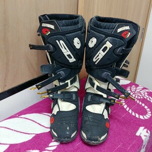 SIDI CROSS FIRE レーシングブーツ　モトクロス　オフロードバイク用