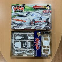 童友社 1/20 ポルシェカレラ RS 【サーキットの狼】 【早瀬佐近】_画像2