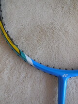 《新品》《バドミントンラケット》《YONEX》《ヨネックス》《ナノレイ１０》《NANORAY１０》《３U5》_画像3